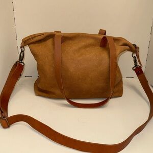 Elegant Tan Leather Tote Bag